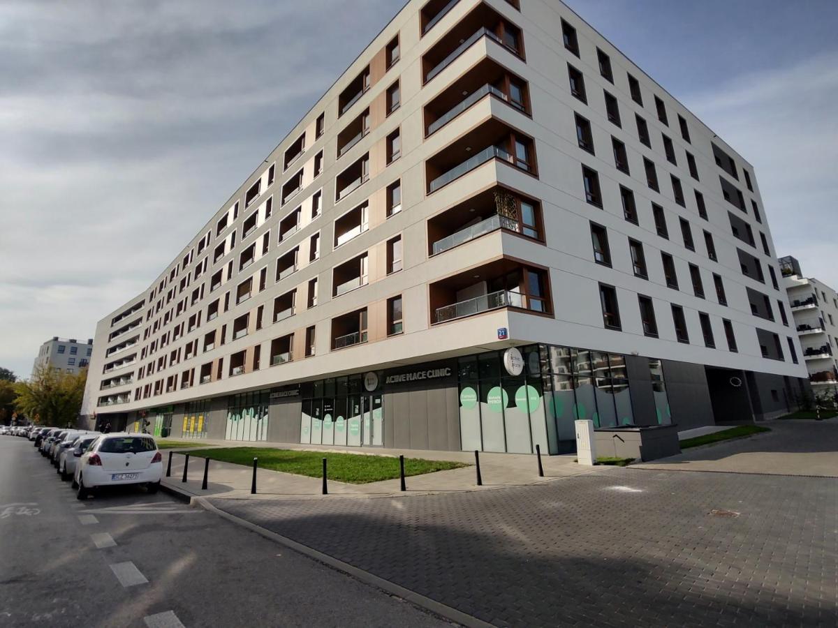 شقة Uroczy Apartament Z Miejscem Na Auto W Garazu وارسو المظهر الخارجي الصورة